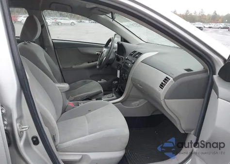 2010 Toyota Corolla Le z USA, uszkodzony, nr VIN 2T1BU4EE1AC263713